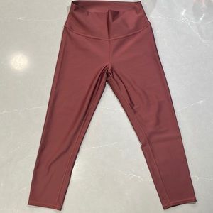 Alo Yoga High Waist Capri Legging (L; metallic rust color) *NWOT*